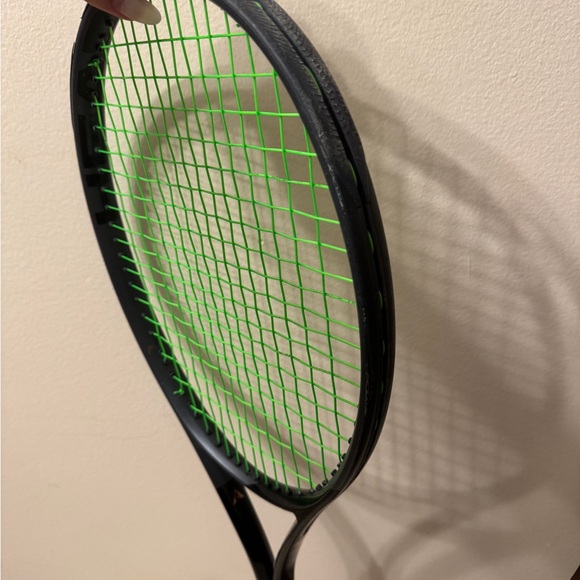 Head Speed Tennis Racket - Picture 3 of 5